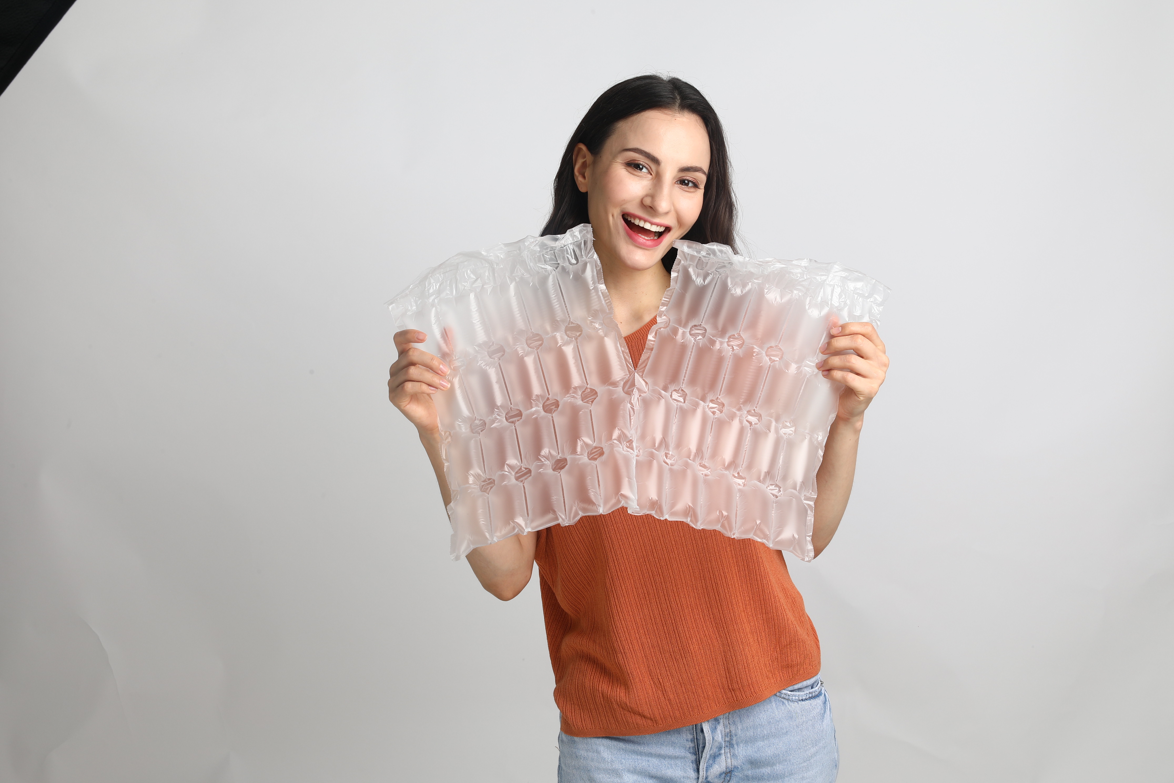 Rollo grande de plástico de burbujas de aire grueso con aislamiento